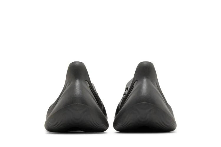 Yeezy Foam RNR Onyx