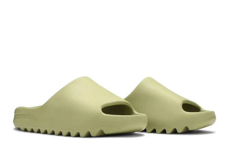 Yeezy Slide Resin (2022/2024)