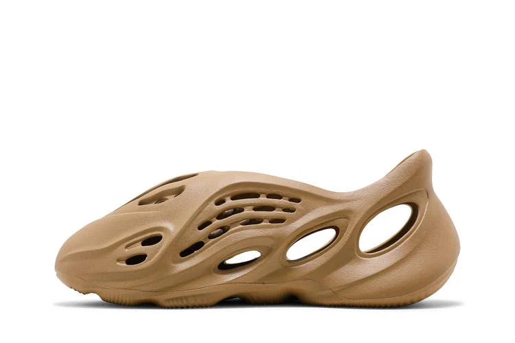 Yeezy Foam RNNR Ochre