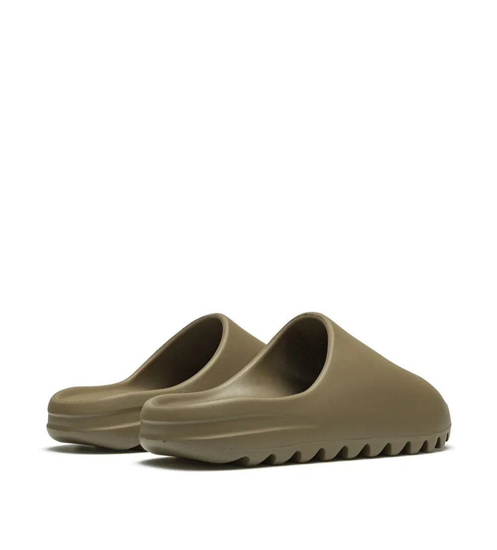 Yeezy Slide Earth Brown