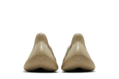 Yeezy Foam RNR Stone Salt