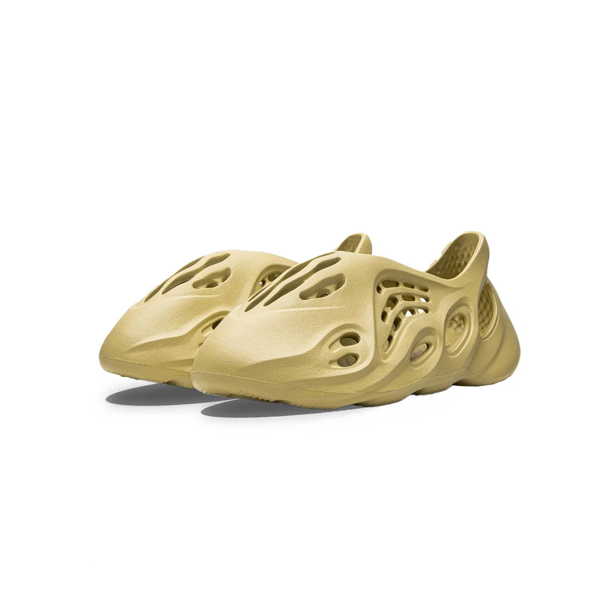 Yeezy Foam RNNR Sulfur
